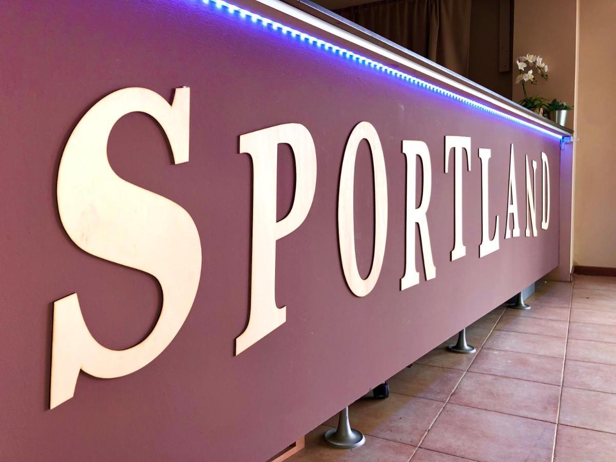 Sportland 호텔 콜레 발델사 외부 사진